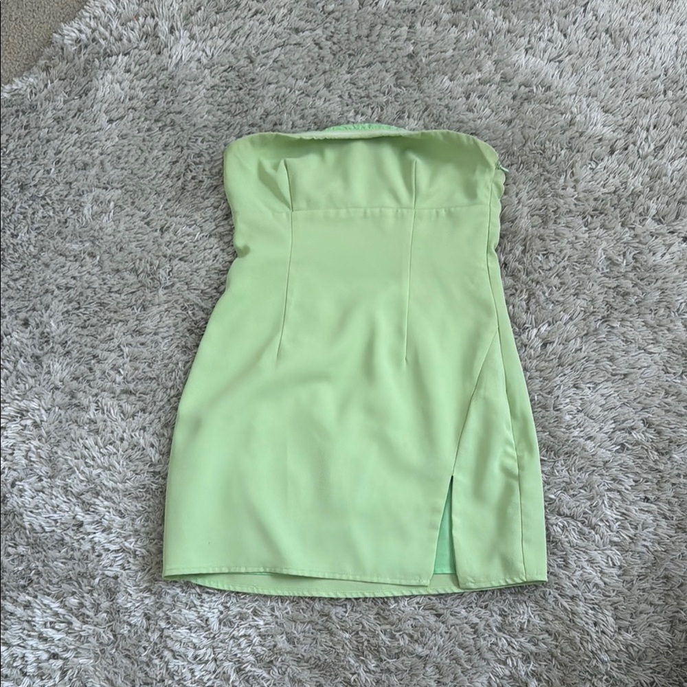 Elegant Mint Green Strapless Dress